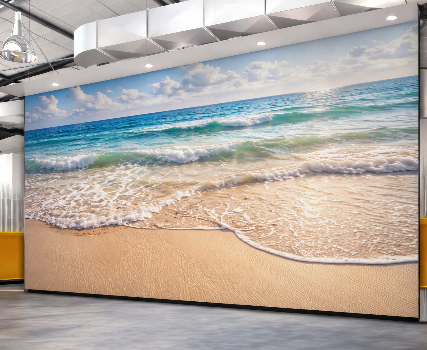 Fototapeta spokojna plaża z turkusowym morzem i falami o wschodzie słońca