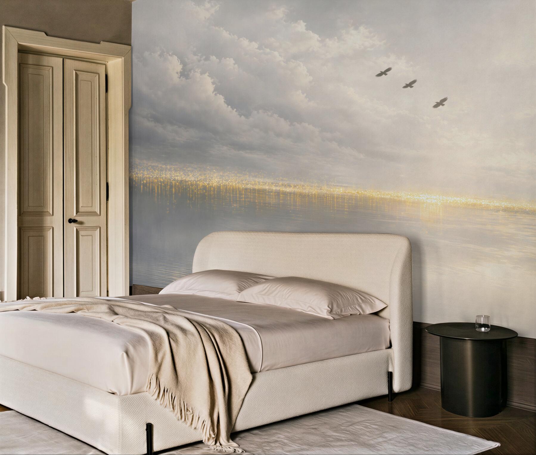 Fototapeta spokojne morze o wschodzie słońca z chmurami i ptakami
