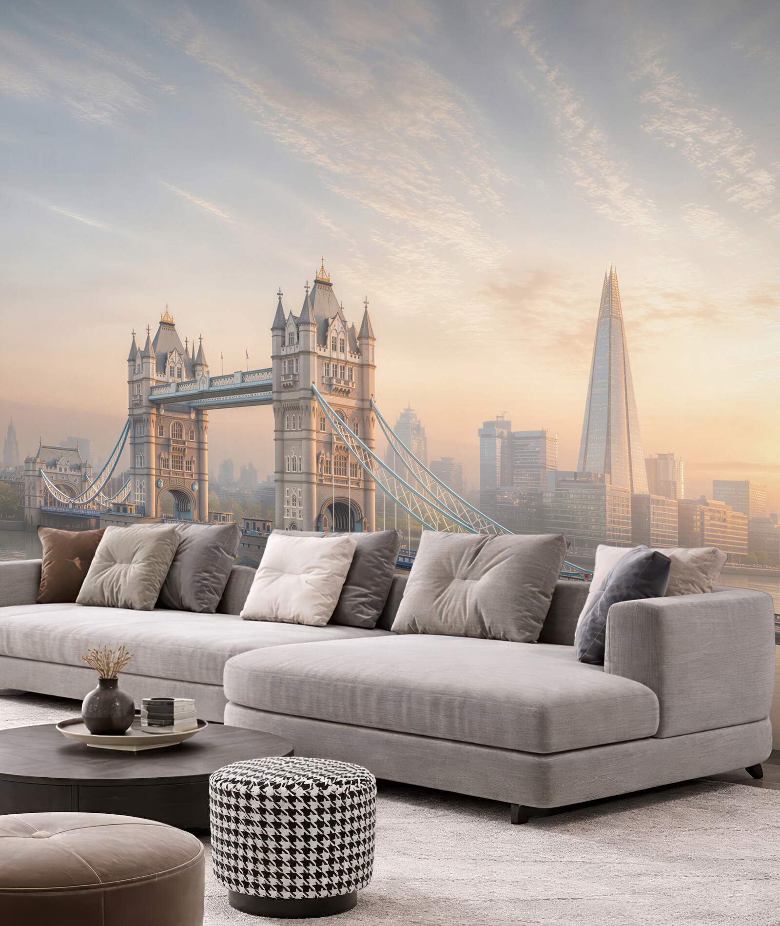 Fototapeta Tower Bridge w Londynie o wschodzie słońca panoramiczna miejska